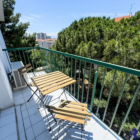 Apartment Le Thezanien, Wifi, Balcon Perpignan